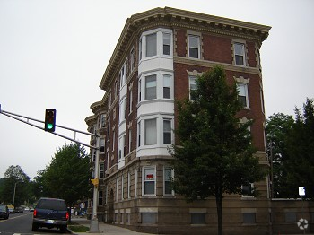 Building Photo - 173 Beech St