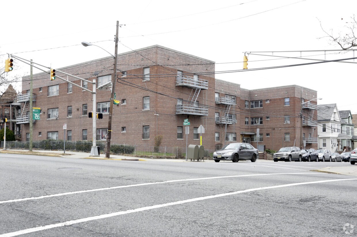 19831989 John F Kennedy Blvd, Jersey City, NJ 07305 Apartments in