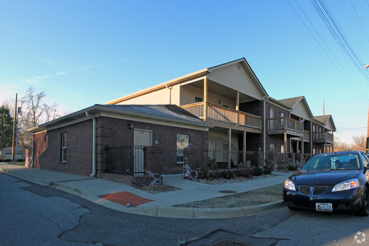 Primary Photo - Market Street Apartments