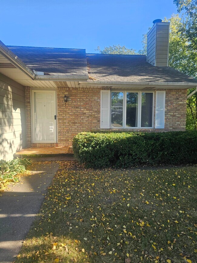Foto del edificio - 2674 Norwich St
