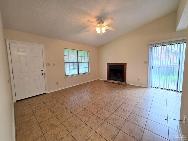 Foto del edificio - 1440 N 61st Ave