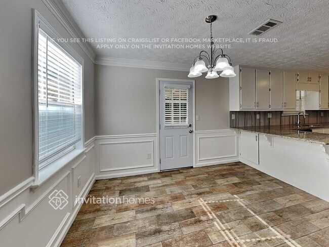 Building Photo - 4358 Bridle Path Ct