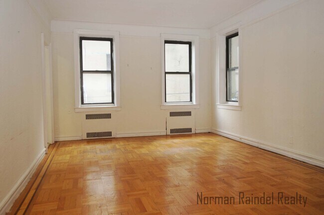 Foto del edificio - 960 E 12th St