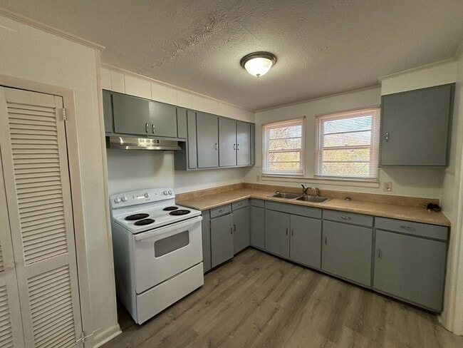 Foto del edificio - Fall in Love with Where You Live