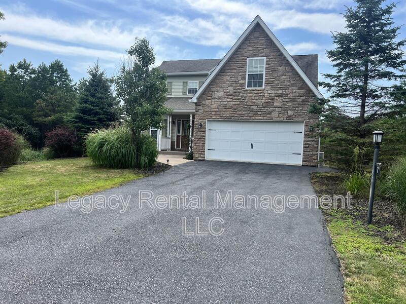 Foto principal - 7 Merion Dr