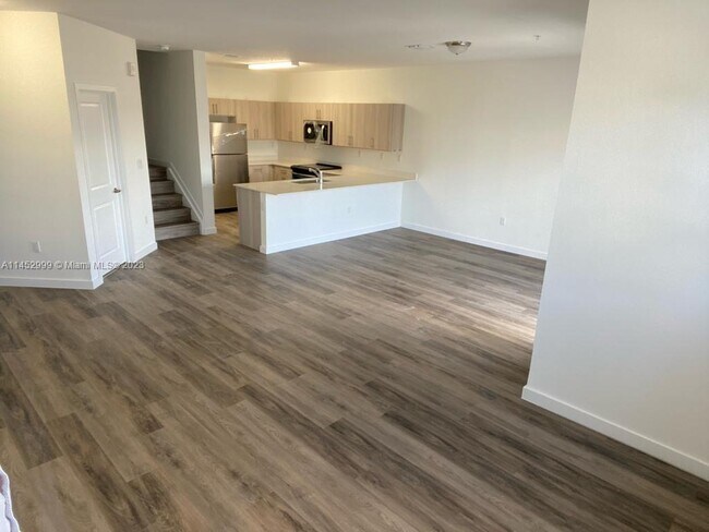 Foto del edificio - 15560 SW 136th St
