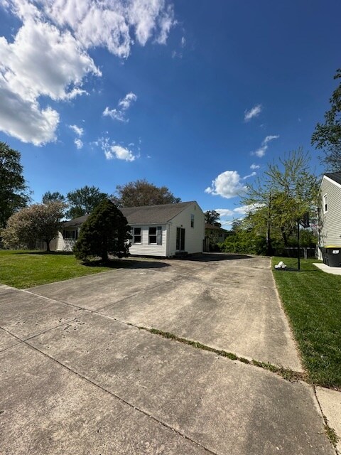 Foto del edificio - 26 Havertown Rd