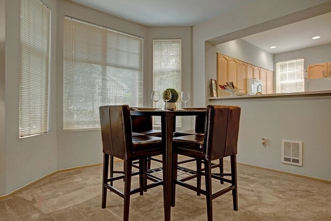 Building Photo - Aspen Creek