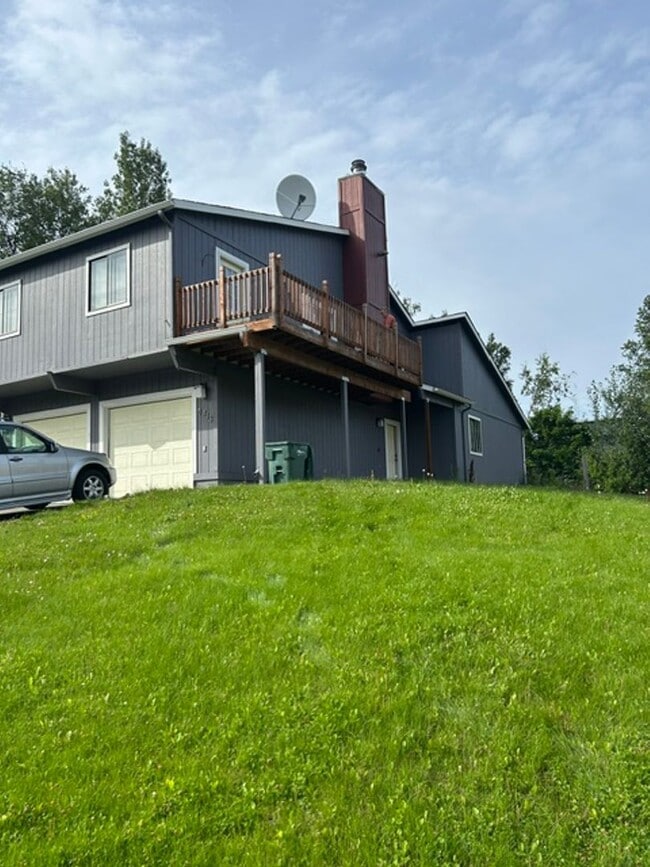Building Photo - 8413 Little Dipper Ave