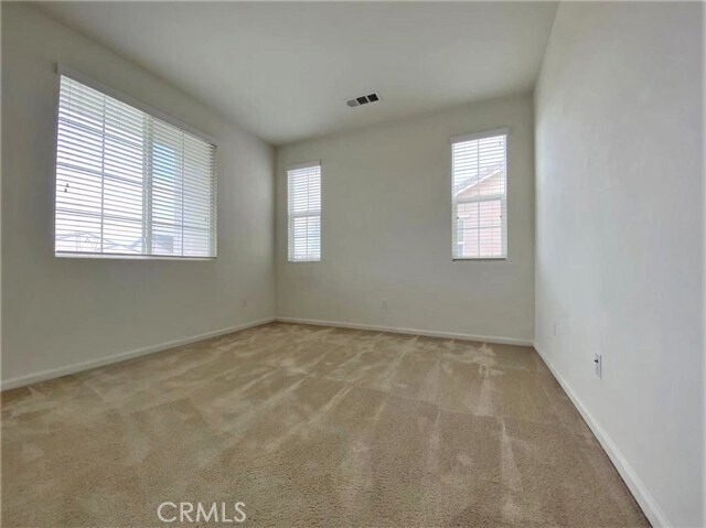 Foto del edificio - 8820 Kings Canyon St