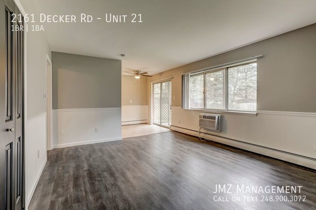 Building Photo - 2161 Decker Rd