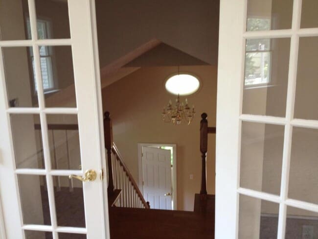 Building Photo - 800C Mohrsville Rd. 2nd floor Rear