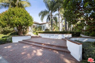 Building Photo - 1033 9th St