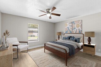 Interior Photo - Skyland Pointe
