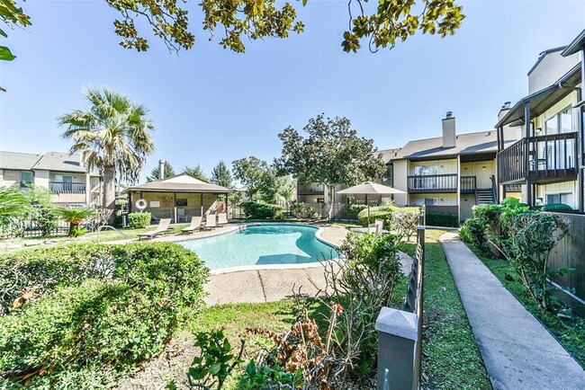Building Photo - 1500 Bay Area Blvd