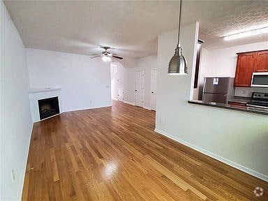 Building Photo - 1407 Morningside Park Dr