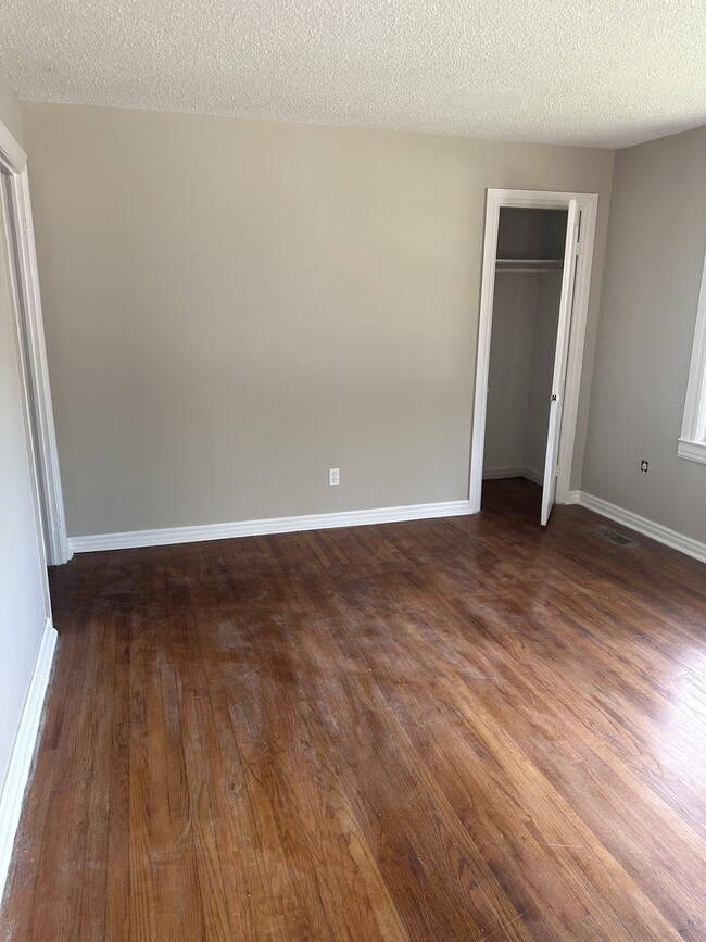 Building Photo - The Carter Investment Group