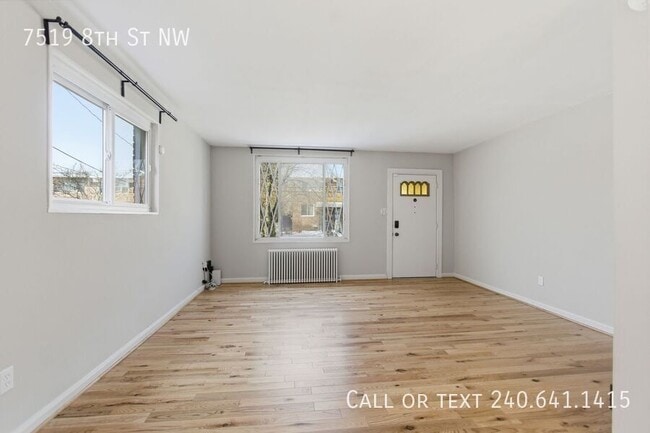 Photo - 7519 8th St NW House