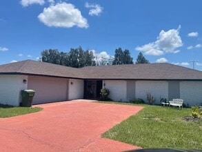 Building Photo - 124 Barcelona Ave