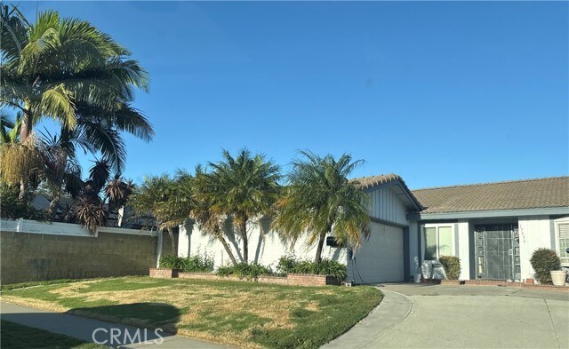 Foto del edificio - 17936 Santa Olivia St