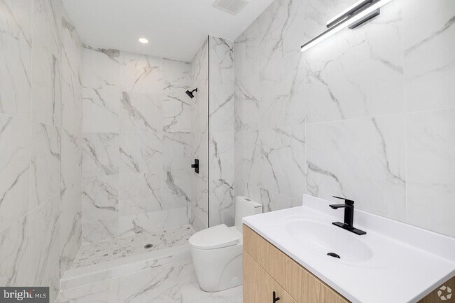 Foto del edificio - 1222 N 2nd Street Unit 2B-302