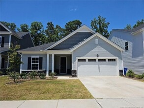 Building Photo - 244 Chateau Wy