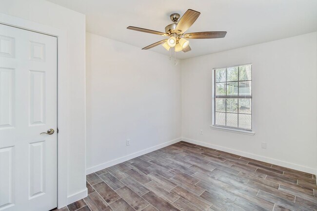 Foto del edificio - 1408 Pine St