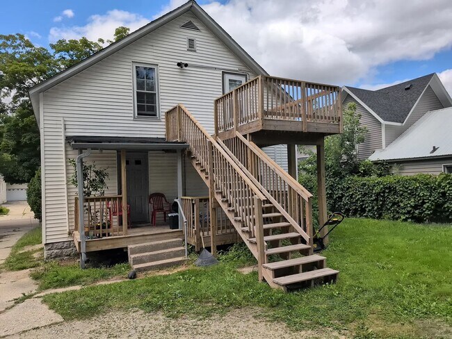 Foto del edificio - 1338 Buffalo Ave NE