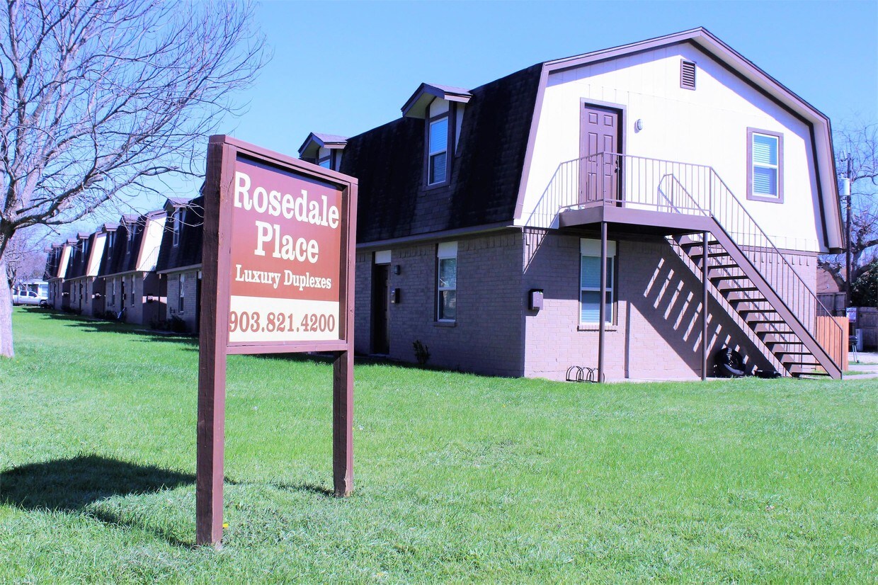 Primary Photo - 604 E Rosedale St