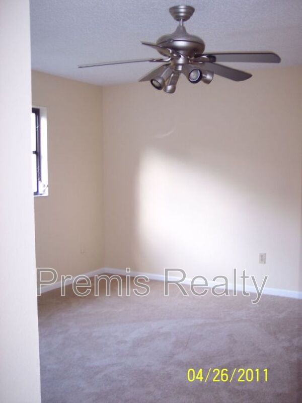 Foto del edificio - 1281 Stony Brook Ln