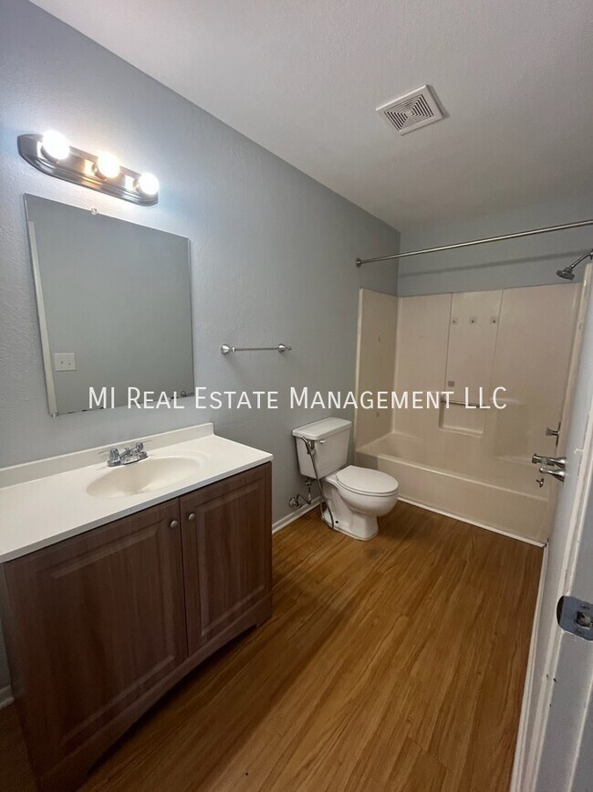 Foto del edificio - 326 Stratford Way