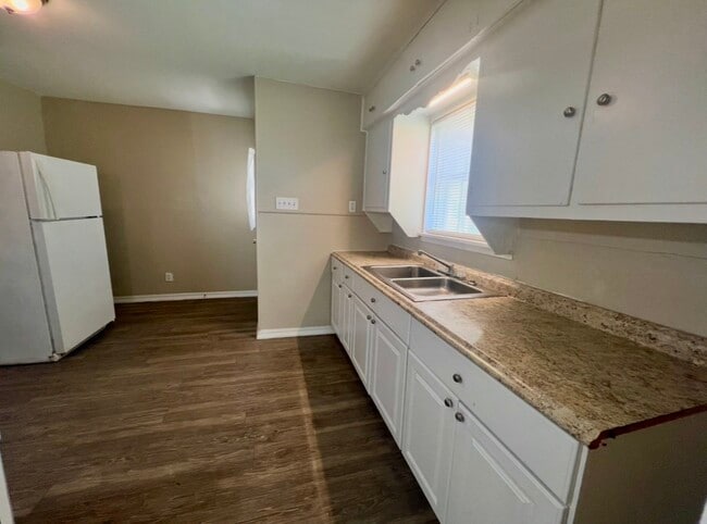 Foto del edificio - 415 Randall St