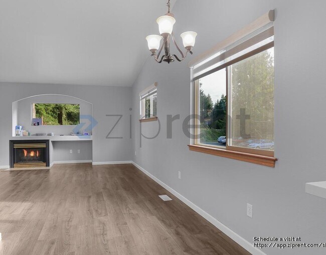 Foto del edificio - 23613 23rd Ave W