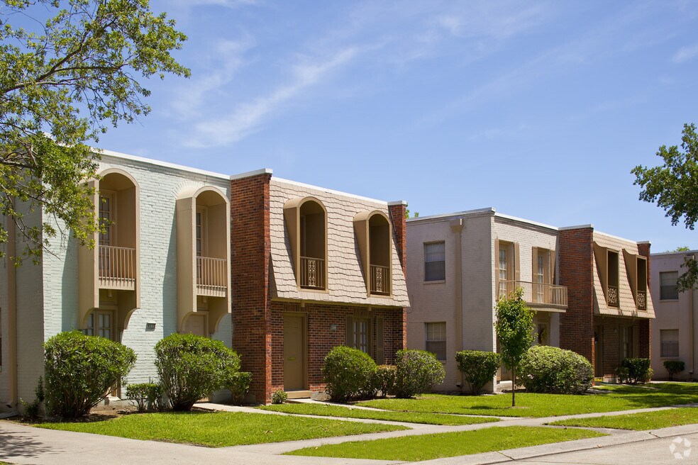 Sunlake Apartments Rentals Kenner, LA