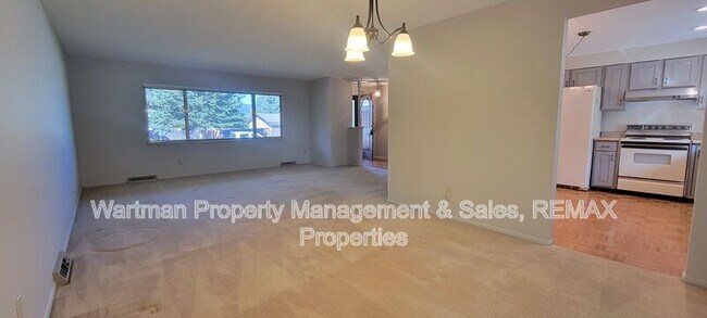 Foto del edificio - 6853 Duke Dr