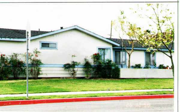 Building Photo - 510 Dollie St