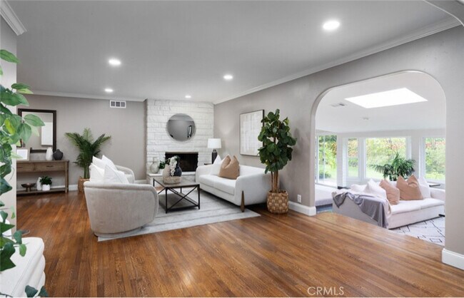 Foto del edificio - 14191 Lambeth Way