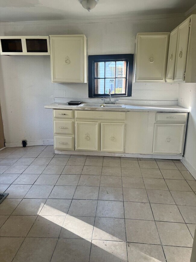 Foto del edificio - 3 bedroom house