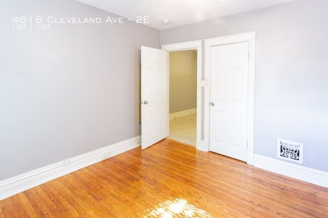 Building Photo - 4618 Cleveland Ave