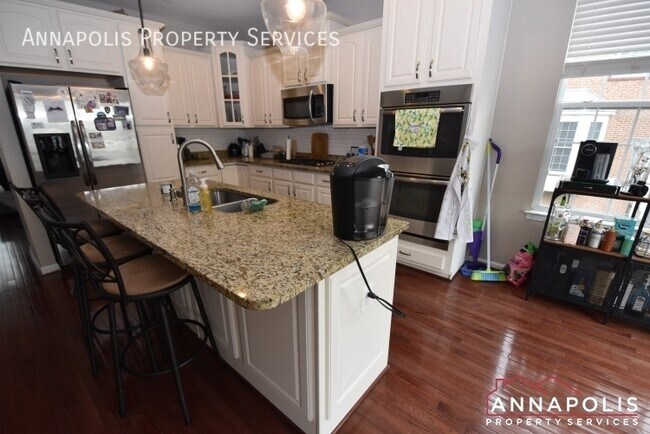 Foto del edificio - 2550 Cherry Tree Rd