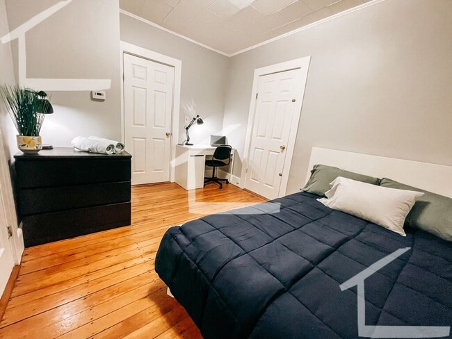 Foto del edificio - Budget Friendly Apt Near Harvard!   Perfec...