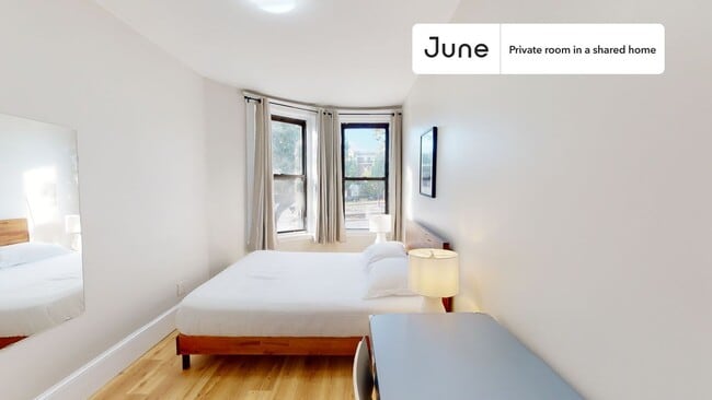 Building Photo - Room in Shared 5 bed/2 bath home