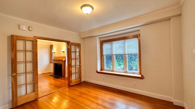 Building Photo - 111 Longwood Ave