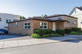 Building Photo - 2233 Clifford Ave