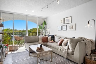 Building Photo - 2150 SW 16th Ave