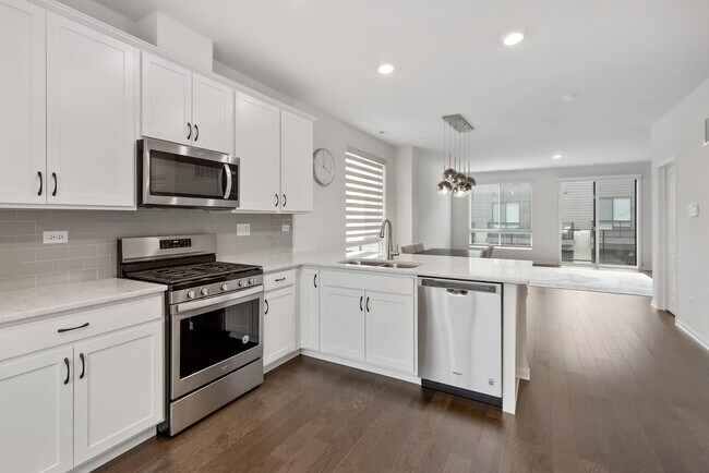 Building Photo - 1214 Catalina Ct.