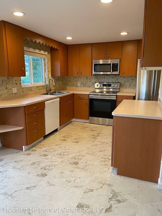 Building Photo - 4 br, 2 bath House - 11762 Keough Drive