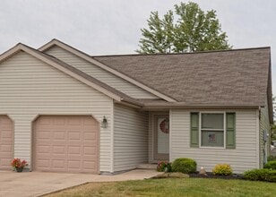 Building Photo - 1037 Ridge St