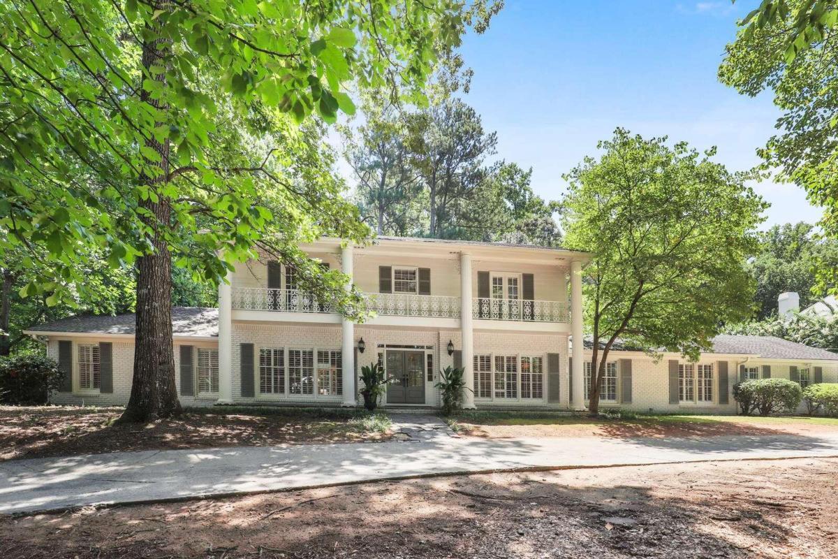 1190 W Paces Ferry Rd NW, Atlanta, GA 30327 House Rental in Atlanta