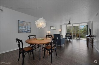 Building Photo - 15161 Cedarwood Ln